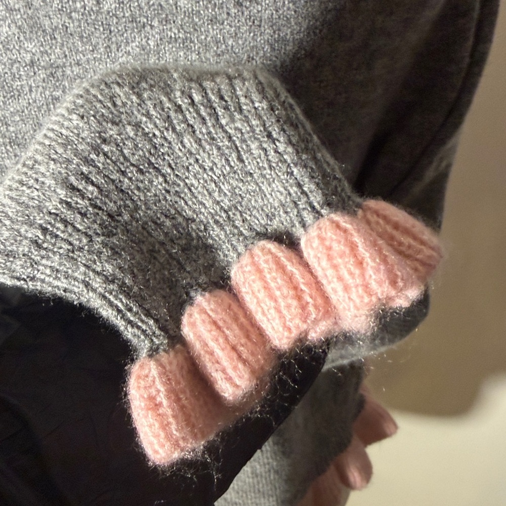 NWOT Anthropologie S Grey and Pink Ruffled Cardigan - Picture 9 of 11